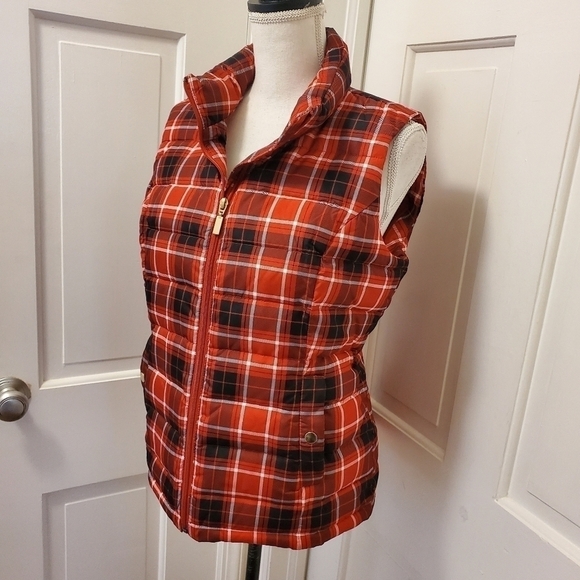 EC Charter Club Quilted Red Buffalo Plaid Puffer Vest Size Medium, preppy - Picture 4 of 9